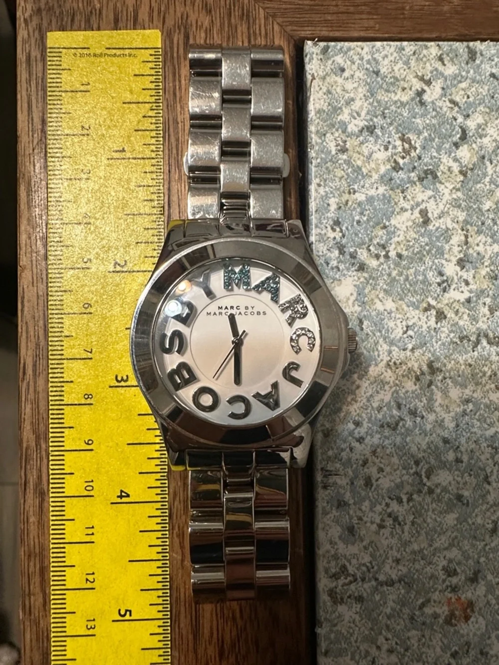 Marc by Marc Jacobs Silver-Tone Logo Bracelet Watch. Womens. EUC